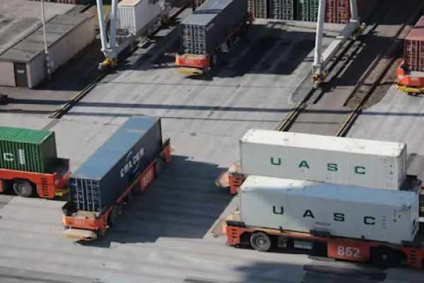 Container Yard